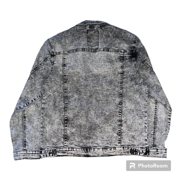 Road Narrows N.Y.C size medium men’s Jean distressed jacket - Picture 11 of 11
